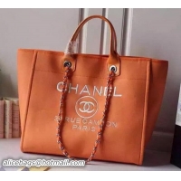 Charming Chanel Larg...