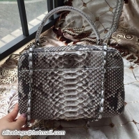 Luxurious Chanel Tot...