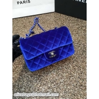 Stylish Chanel mini ...