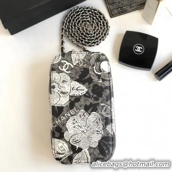 Stylish Chanel Printed Lambskin Clutch with Chain A70792 Black 2019 Collection