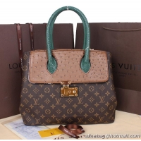 Louis Vuitton Damier...