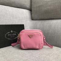 Ladies New Fashion Prada Nylon Shoulder Bag 82022 pink