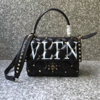 Fashion Luxury VALENTINO Candy Rockstud quilted leather shoulder bag 6020 black&white