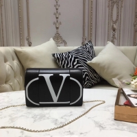 Buy Luxury VALENTINO Origianl leather mini shoulder bag 8877 black&white