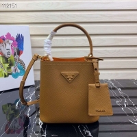 Grade Quality Prada ...