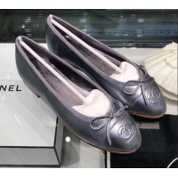 Classic Chanel Tweed...