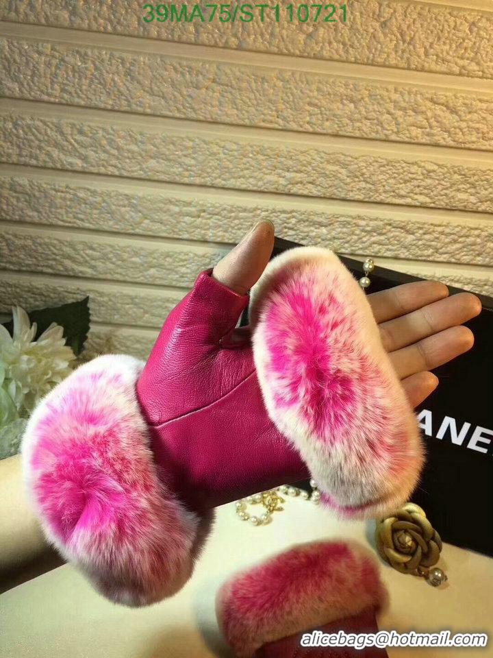 Buy Classic Chanel Gloves In Sheepskin Leather Women G110721