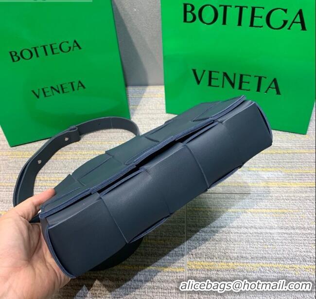 Top Design Bottega Veneta Cassette Small Crossbody Messenger Bag in Maxi-Woven Lambskin BV2668 Dark Blue 2021