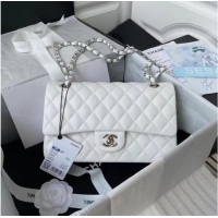 Popular Style Chanel classic handbag Lambskin & silver Metal A01112 white
