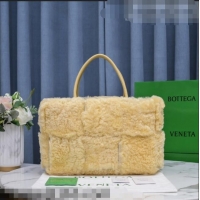 Famous Brand Bottega Veneta Arco Tote Shearling Bag 652867 Teddy Apricot 2021
