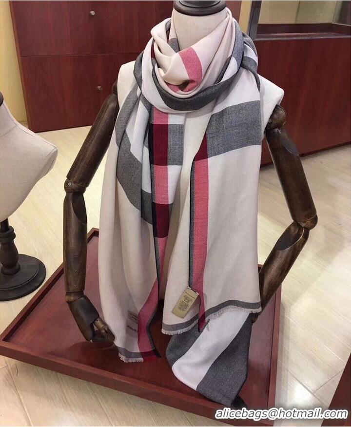Good Product Burberry Scarf B00284