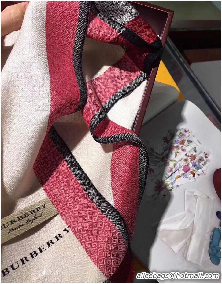Good Product Burberry Scarf B00284