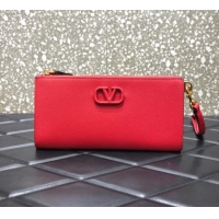 Well Crafted VALENTINO GARAVANI Stud Sign Grained Calfskin clutch bag 0600 red