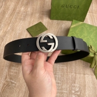 Purchase Gucci Leath...