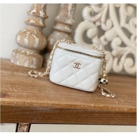 Trendy Design CHANEL SMALL VANITY WITH CHAIN Lambskin & Gold-Tone Metal 81241 White