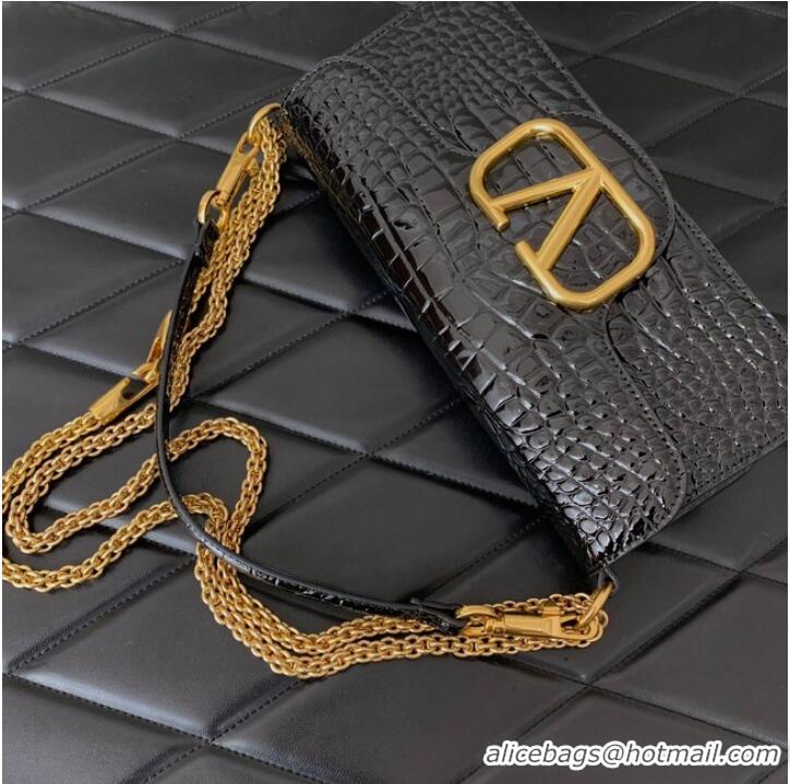 Top Quality VALENTINO GARAVANI Loco Calf leather bag 2A0K30 BLACK