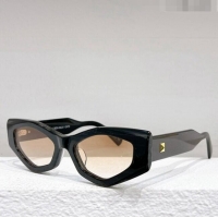 Stylish Grade Valentino One Stud Sunglasses VLS-101A 2023