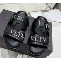 Stylish Valentino Slide Sandals in Leather and Fabric Black 712052