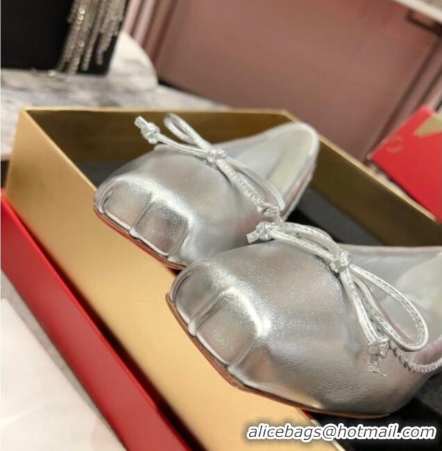 Charming Christian Louboutin Mamadrague Ballerinas Flat in Nappa Leather Silver 915036