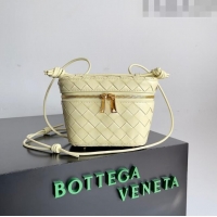 Famous Brand Bottega Veneta Mini Intrecciato Vanity Case 743551 Yellow 2023