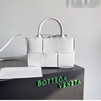 Super Quality Bottega Veneta Mini Arco Tote Bag in Lambskin 709337 White 2023