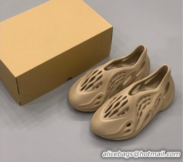 Good Product adidas Yeezy Foam RNNR Rubber Sneakers Beige 821131