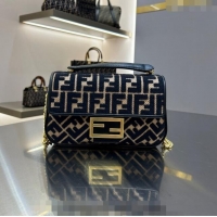 Promotional Fendi Baguette Chain Midi Bag in Raffia Straw with Black tapestry fabric FF motif F1016 2023