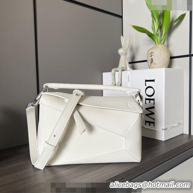 Buy Discount Loewe Small Puzzle Edge bag in Grained Calfskin 062324 All White 2023