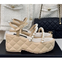 Luxurious Chanel Qui...