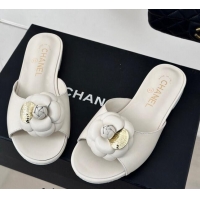 Trendy Design Chanel Camellia Bloom Calfskin Flat Slide Sandals 1.5cm White 0224009